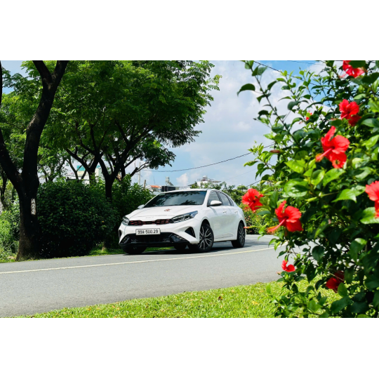Kia Carnival Premium model 2022
