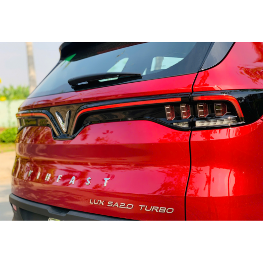 Vinfast Sa Turbo model 2022