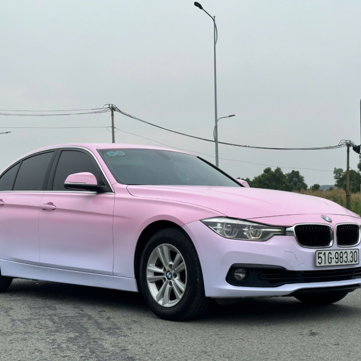 Bmw320i model 2019