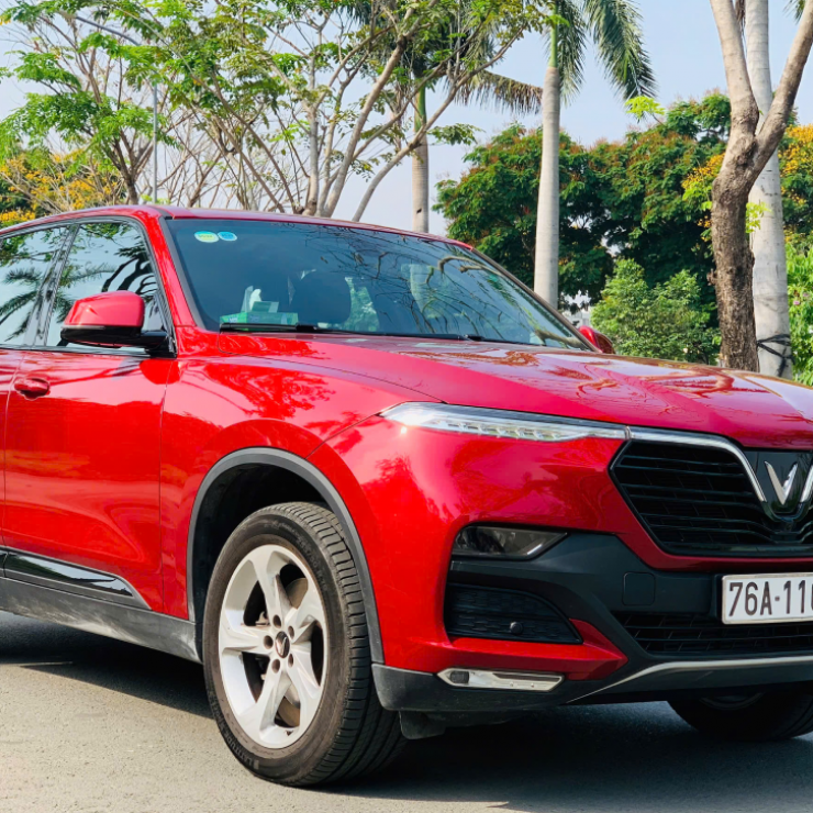 Vinfast Sa Turbo model 2022